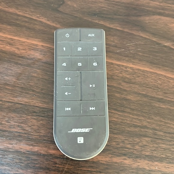 Bose Remote Control - Picture 6 of 6